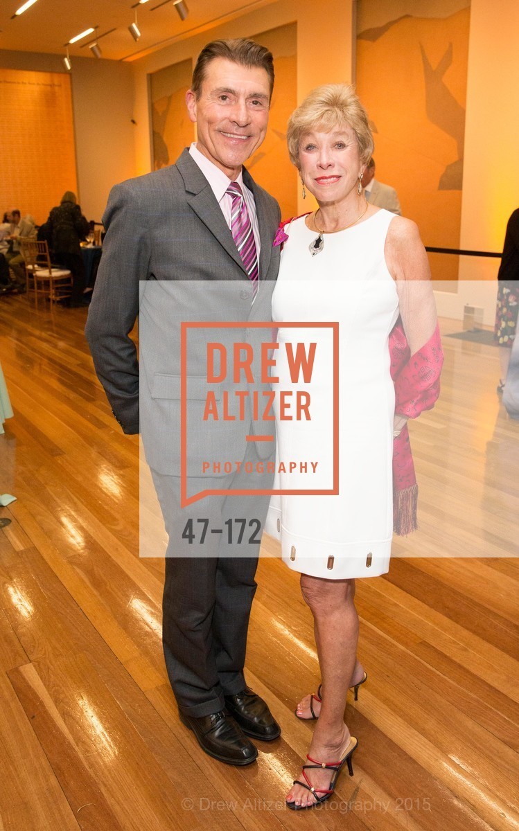 Robert Beadle, Maria Pitcairn, Gucci & Vogue Dinner, de Young Museum. de Young Museum, June 18th, 2015, Photo #47-172 Robert Beadle, Maria Pitcairn, Photo #47-172