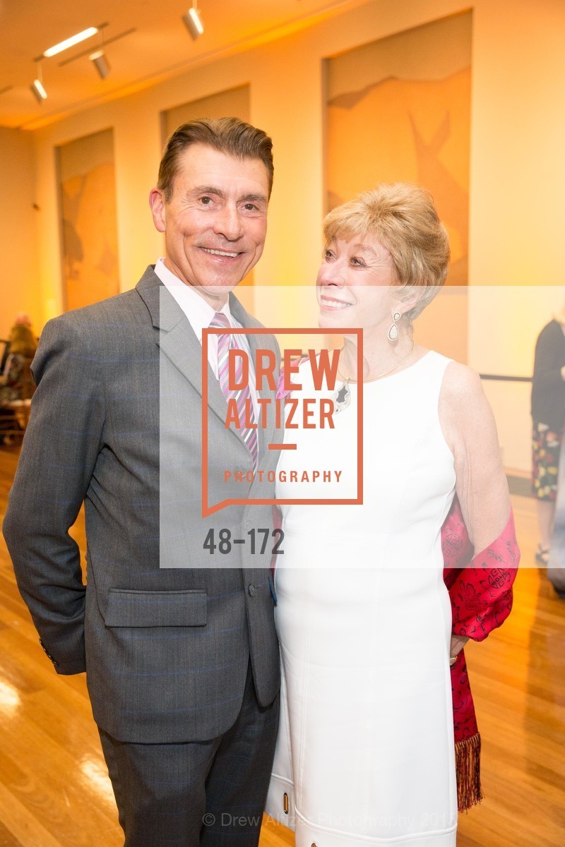 Robert Beadle, Maria Pitcairn, Gucci & Vogue Dinner, de Young Museum. de Young Museum, June 18th, 2015, Photo #48-172 Robert Beadle, Maria Pitcairn, Photo #48-172