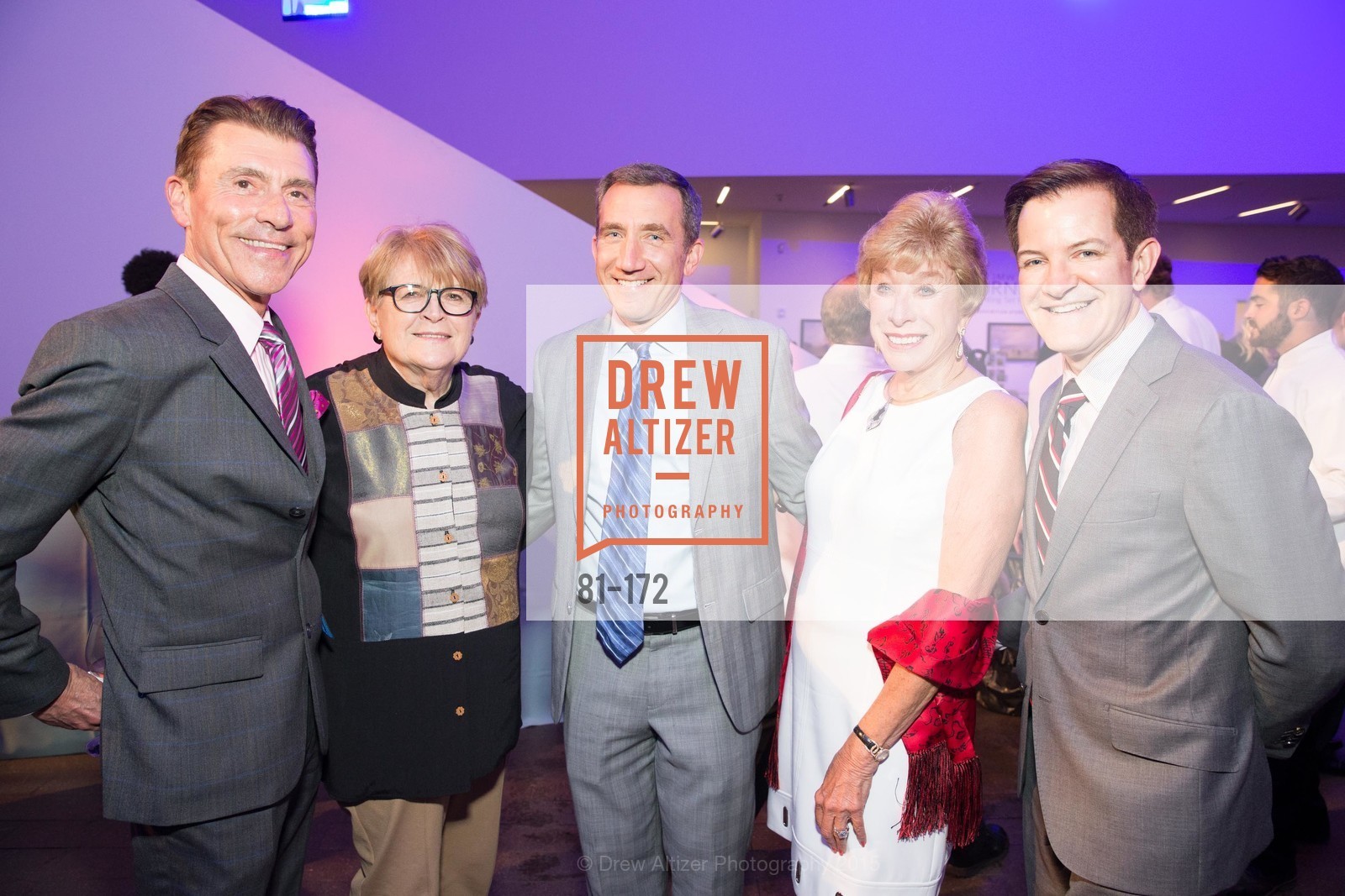 Robert Beadle, Loraine Berry, Gary Loeb, Maria Pitcairn, Trent Norris, Gucci & Vogue Dinner, de Young Museum. de Young Museum, June 18th, 2015, Photo #81-172 Robert Beadle, Loraine Berry, Gary Loeb, Maria Pitcairn, Trent Norris, Photo #81-172