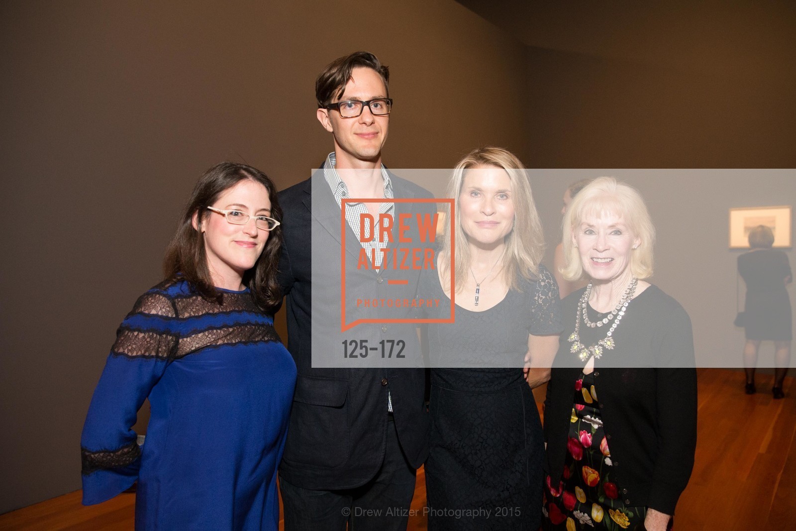 Esther Bell, David Molesky, Gwynned Vitello, Beth Izmirian, Gucci & Vogue Dinner, de Young Museum. de Young Museum, June 18th, 2015, Photo #125-172 Esther Bell, David Molesky, Gwynned Vitello, Beth Izmirian, Photo #125-172