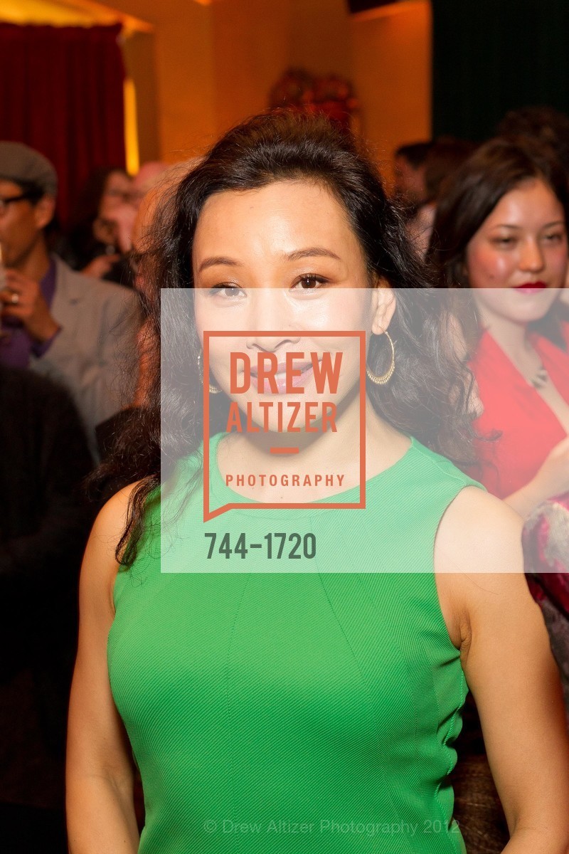 Joan Chen, Photo #744-1720