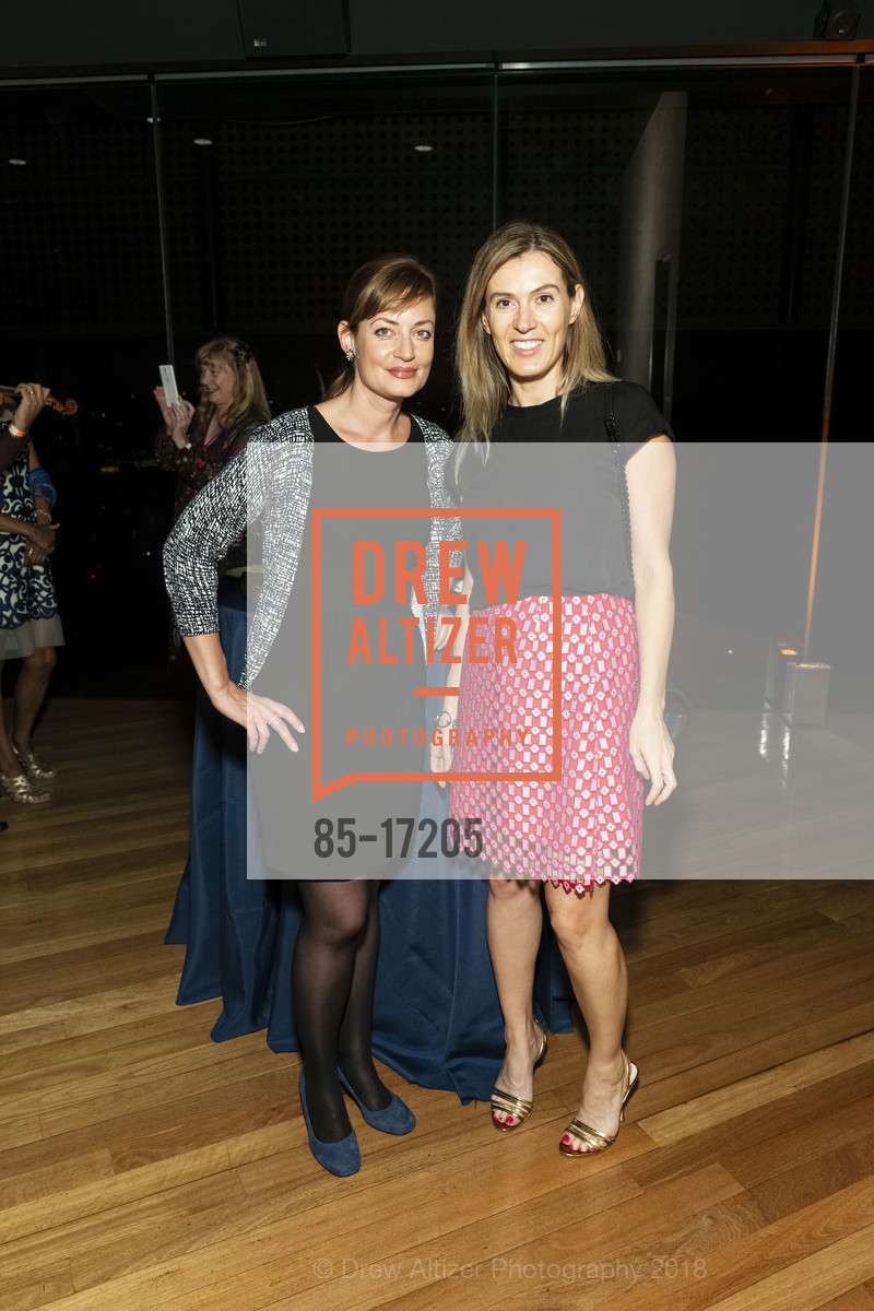 Janka Dubakova, Tania Holm, Photo #85-17205