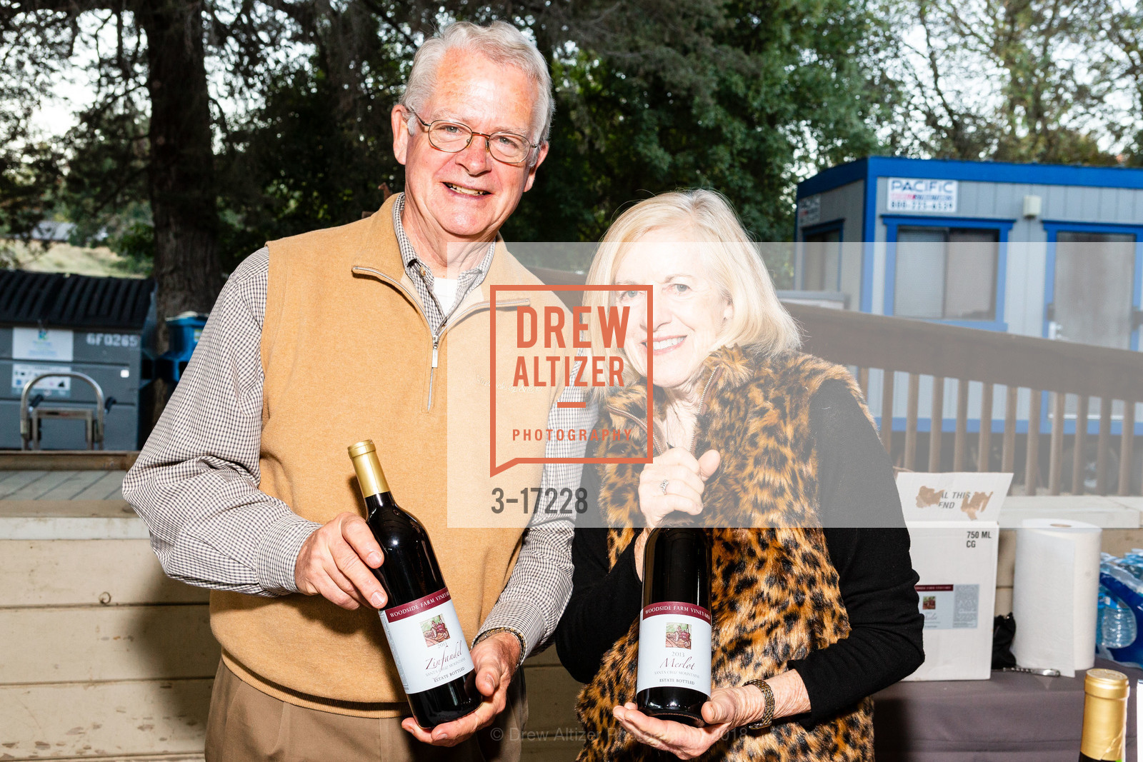 Craig London, Margaret London, Children's Health Council Rocktoberfest 2018, NCEFT. 880 Runnymede Road, Woodside, CA 94062, October 20th, 2018, Photo #3-17228 Craig London, Margaret London, Photo #3-17228