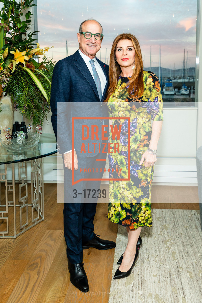 Victor Makras, Farah Makras, Photo #3-17239