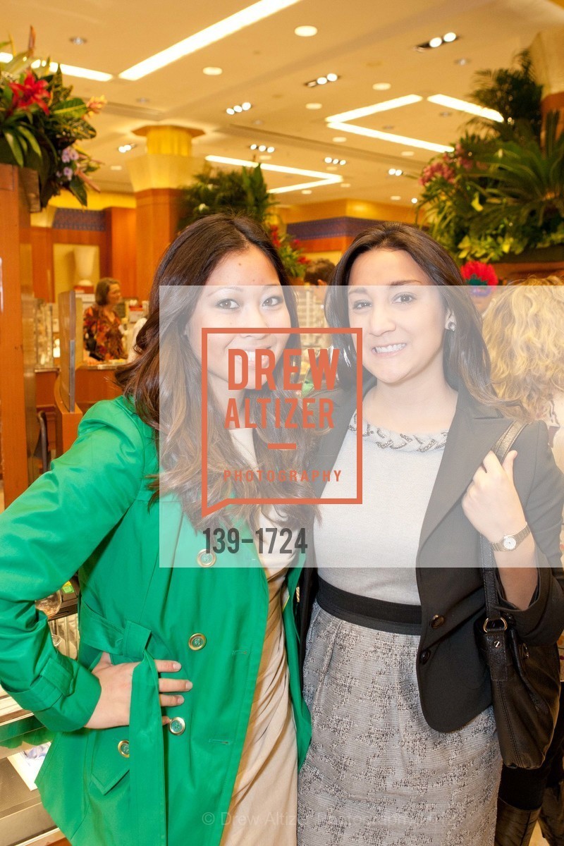 Shantel Villarroel, Photo #139-1724