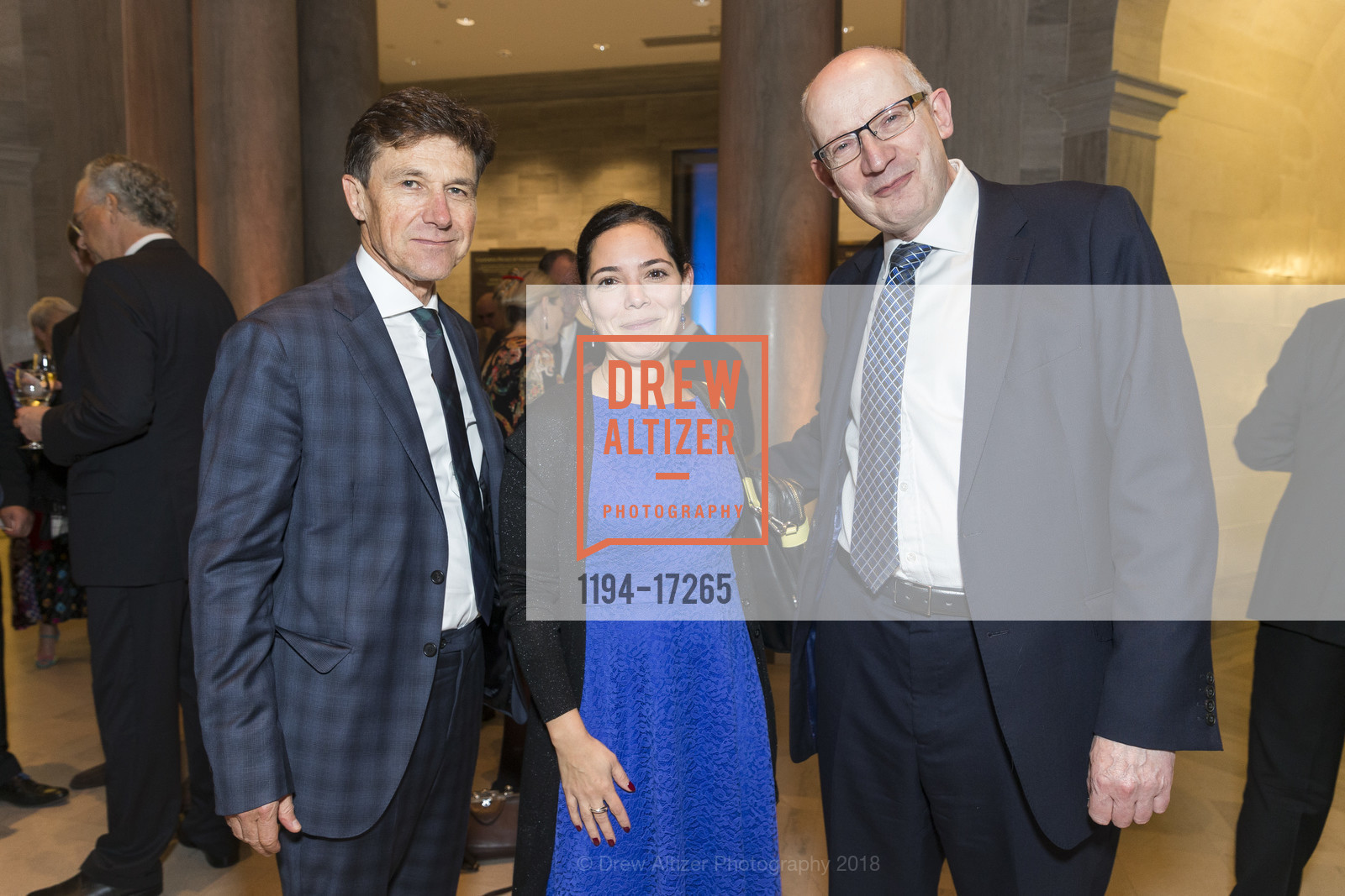 Josef Helfenstein, Anais Aguerre, John Leighton, Bizot Group Gala at Legion of Honor, Legion of Honor, October 26th, 2018, Photo #1194-17265 Josef Helfenstein, Anais Aguerre, John Leighton, Photo #1194-17265