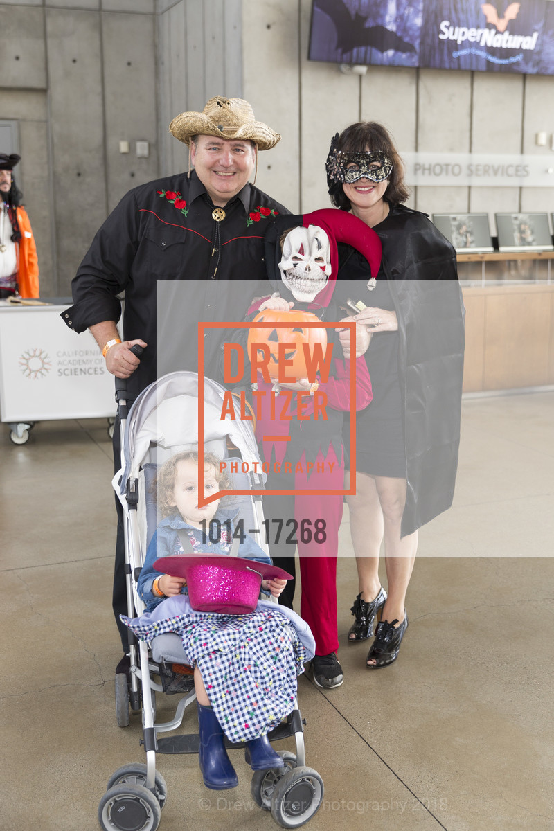 Patrick Cannon, Lillian Cannon, Jasper Cannon, Mathilde Cannon, SuperNatural Halloween 2018 at The California Academy of Sciences, California Academy of Sciences. 55 Music Concourse Drive, October 27th, 2018, Photo #1014-17268 Patrick Cannon, Lillian Cannon, Jasper Cannon, Mathilde Cannon, Photo #1014-17268