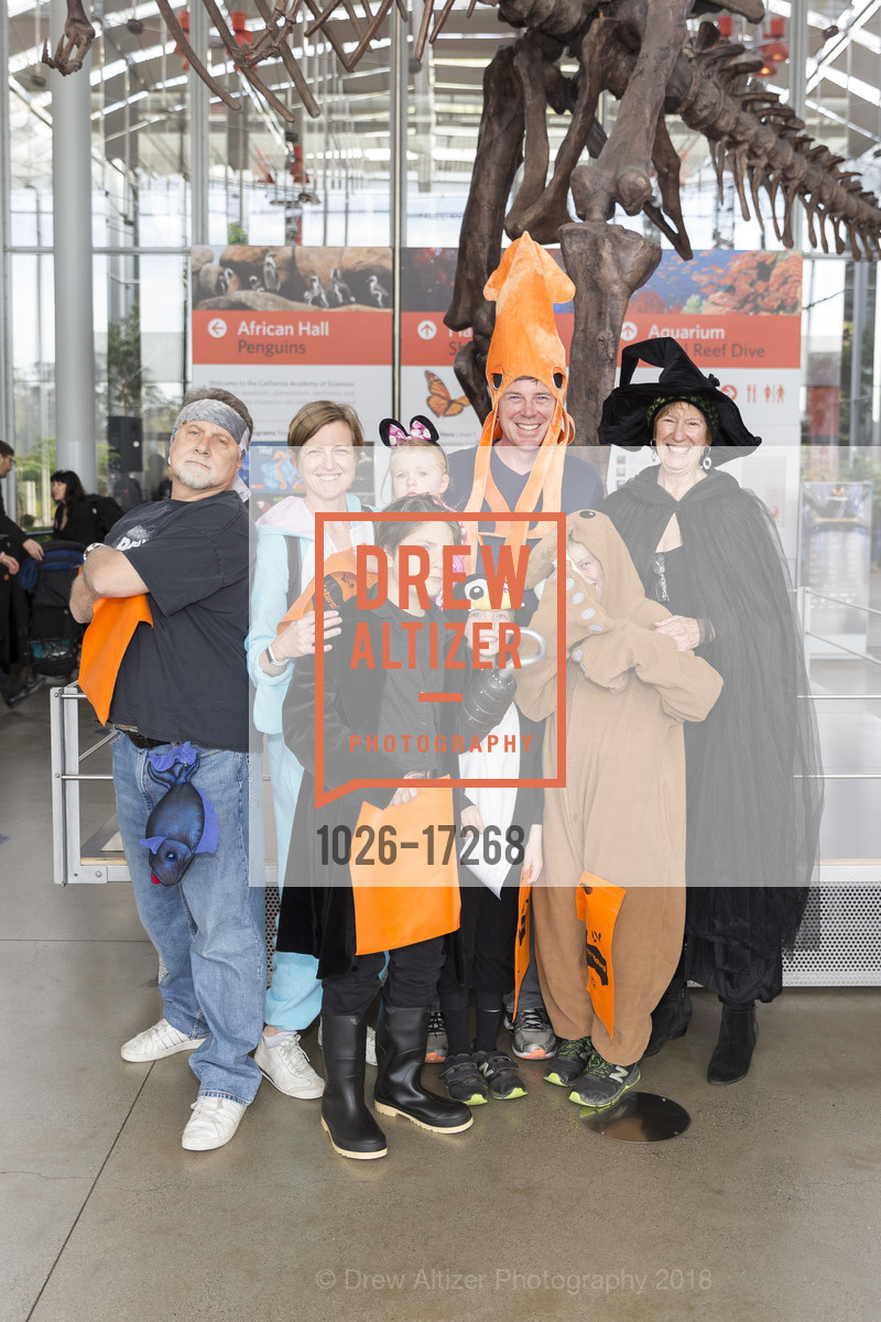 Dan Mathalon, Erin Mathias, Ned Mathias, Adam Mathalon, Willian Mathias, George Mathias, Judy Ford, SuperNatural Halloween 2018 at The California Academy of Sciences, California Academy of Sciences. 55 Music Concourse Drive, October 27th, 2018, Photo #1026-17268 Dan Mathalon, Erin Mathias, Ned Mathias, Adam Mathalon, Willian Mathias, George Mathias, Judy Ford, Photo #1026-17268