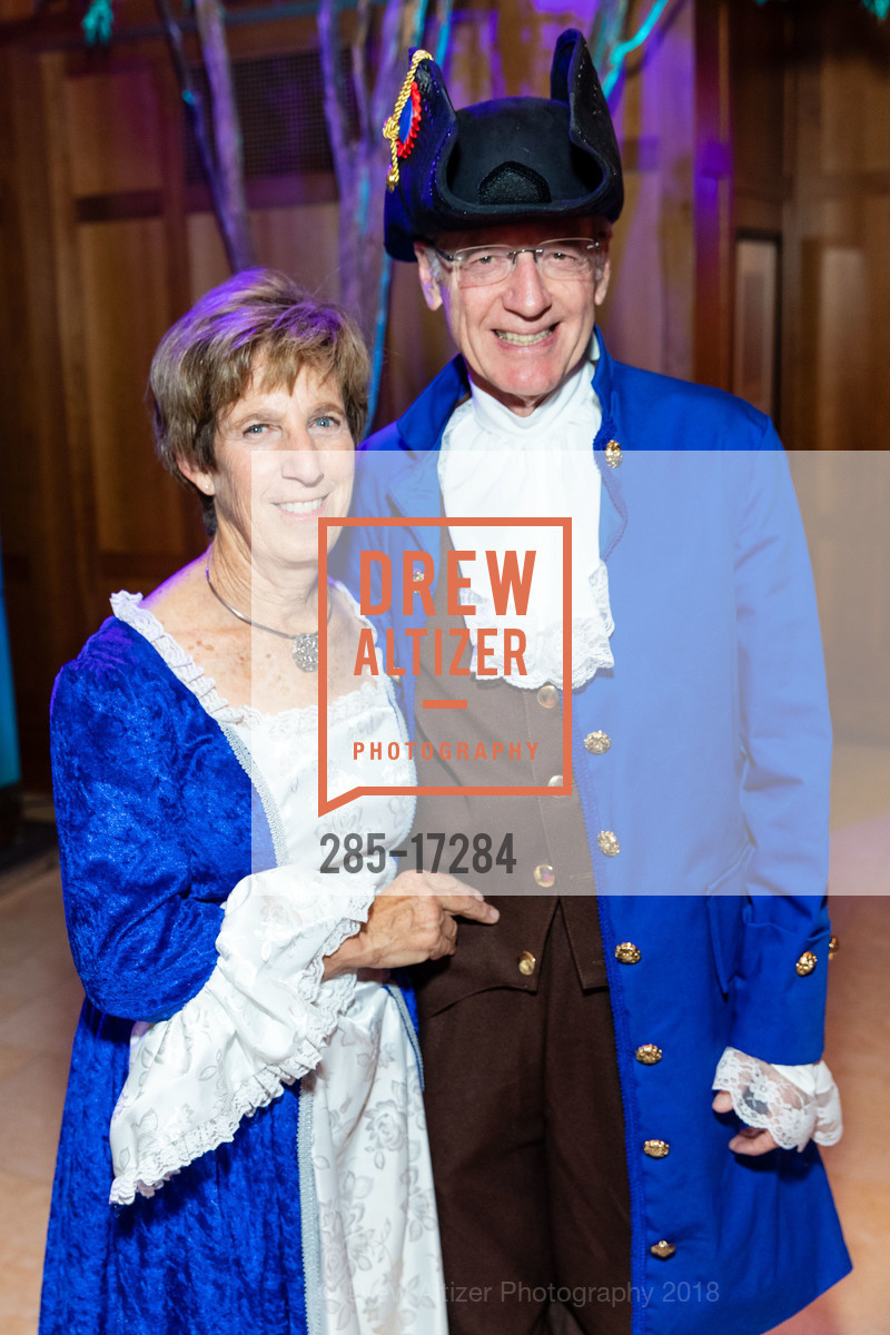 Pat Hedden, Gary Hedden, TheatreWorks Everlasting Gala 2018, Sharon Heights Country Club. 2900 Sand Hill Road, November 3rd, 2018, Photo #285-17284 Pat Hedden, Gary Hedden, Photo #285-17284