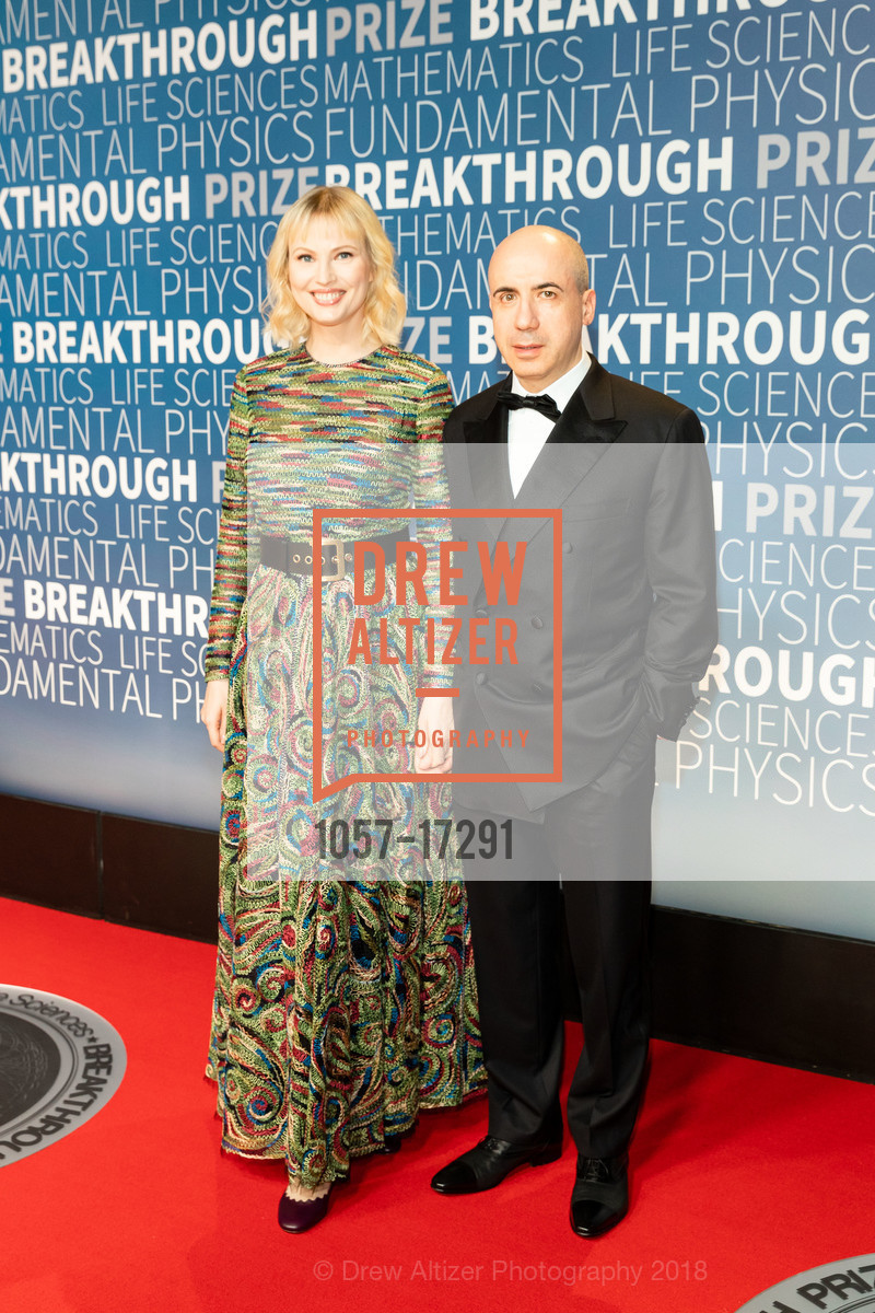 Julia Milner, Yuri Milner, 7th Annual Breakthrough Prize Ceremony, NASA Ames Research Center, Hangar One. Moffett Federal Airfield, November 4th, 2018, Photo #1057-17291 Julia Milner, Yuri Milner, Photo #1057-17291