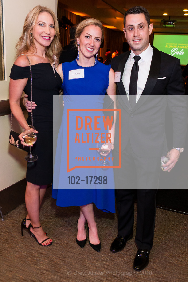 Karen Johnson, Nicole Elliott, Jason Elliott, USF Alumni Awards Gala 2018, USF Campus, McLaren Complex. 2130 Fulton Street, November 3rd, 2018, Photo #102-17298 Karen Johnson, Nicole Elliott, Jason Elliott, Photo #102-17298