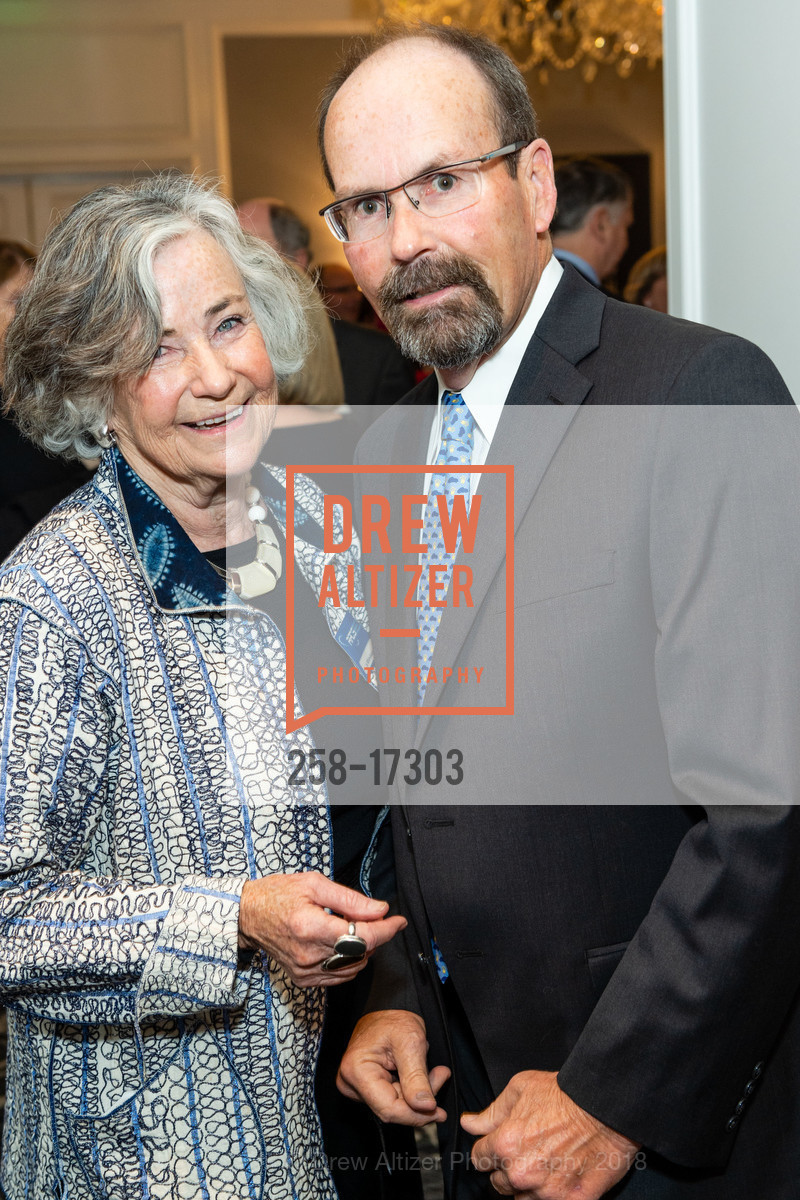 Jo Whitehouse, Robert Forbes, ARCS Scholar Awards Celebration 2018, Ritz Carlton Hotel. 600 Stockton Street, November 7th, 2018, Photo #258-17303 Jo Whitehouse, Robert Forbes, Photo #258-17303
