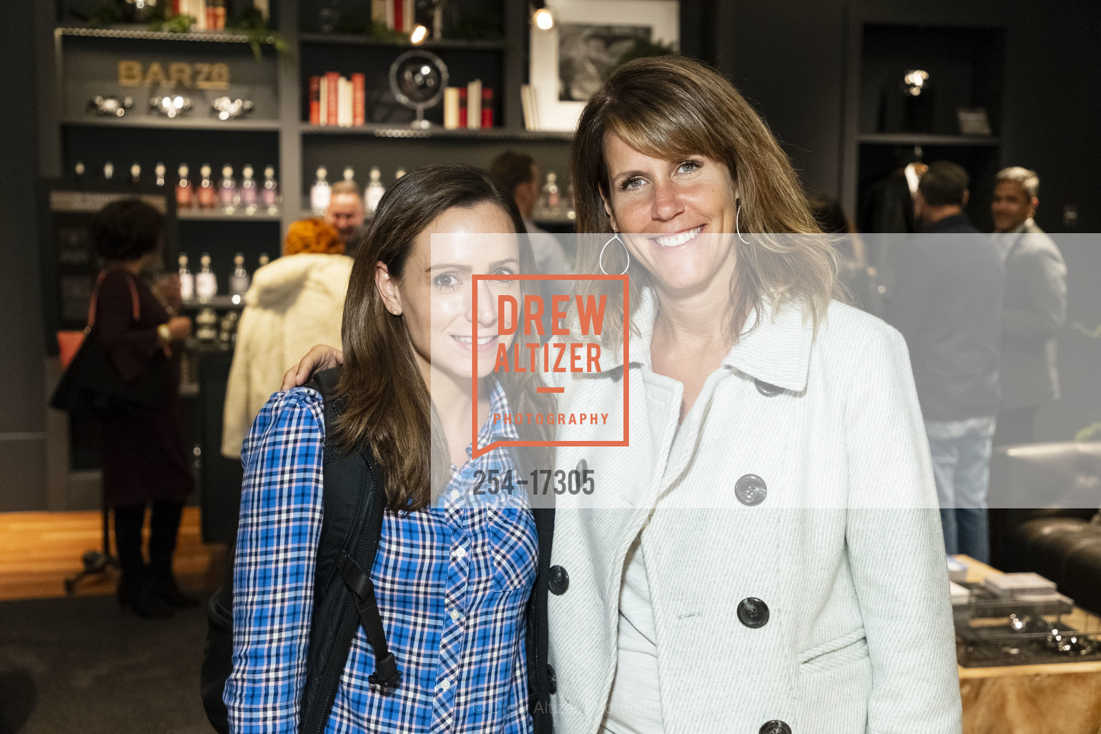 Andrea Madigan, Carina McAdams, Banana Republic Cos Bar Beauty Shop Launch 2018, Banana Republic. 256 Grant Avenue, November 8th, 2018, Photo #254-17305 Andrea Madigan, Carina McAdams, Photo #254-17305