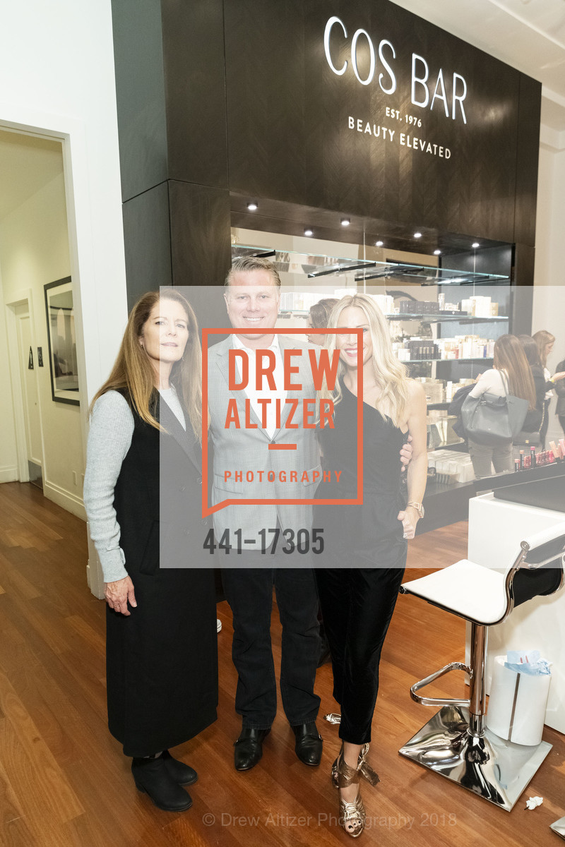 Mary Alderete, David Olsen, Michelle Olsen, Banana Republic Cos Bar Beauty Shop Launch 2018, Banana Republic. 256 Grant Avenue, November 8th, 2018, Photo #441-17305 Mary Alderete, David Olsen, Michelle Olsen, Photo #441-17305