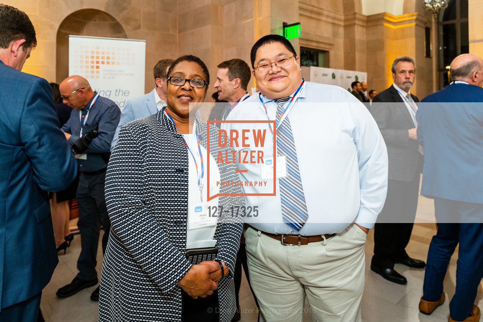 Phyllis Carter, Alex Hwu, Photo #127-17325