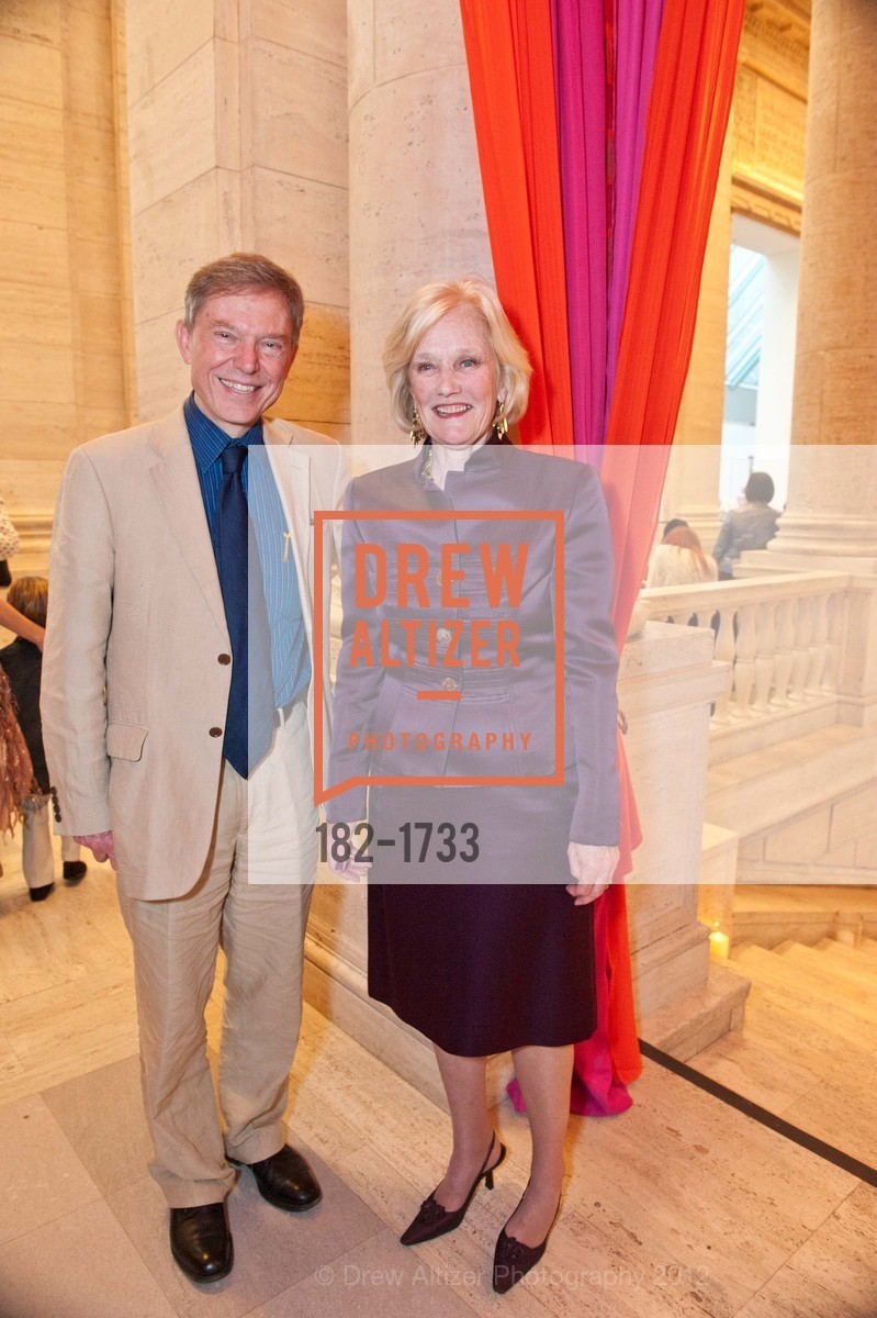 Richard Blurton, Ginny Wilbur, ASIAN ART MUSEUM's Once Upon a Time in India, US, March 30th, 2012, Photo #182-1733 Richard Blurton, Ginny Wilbur, Photo #182-1733