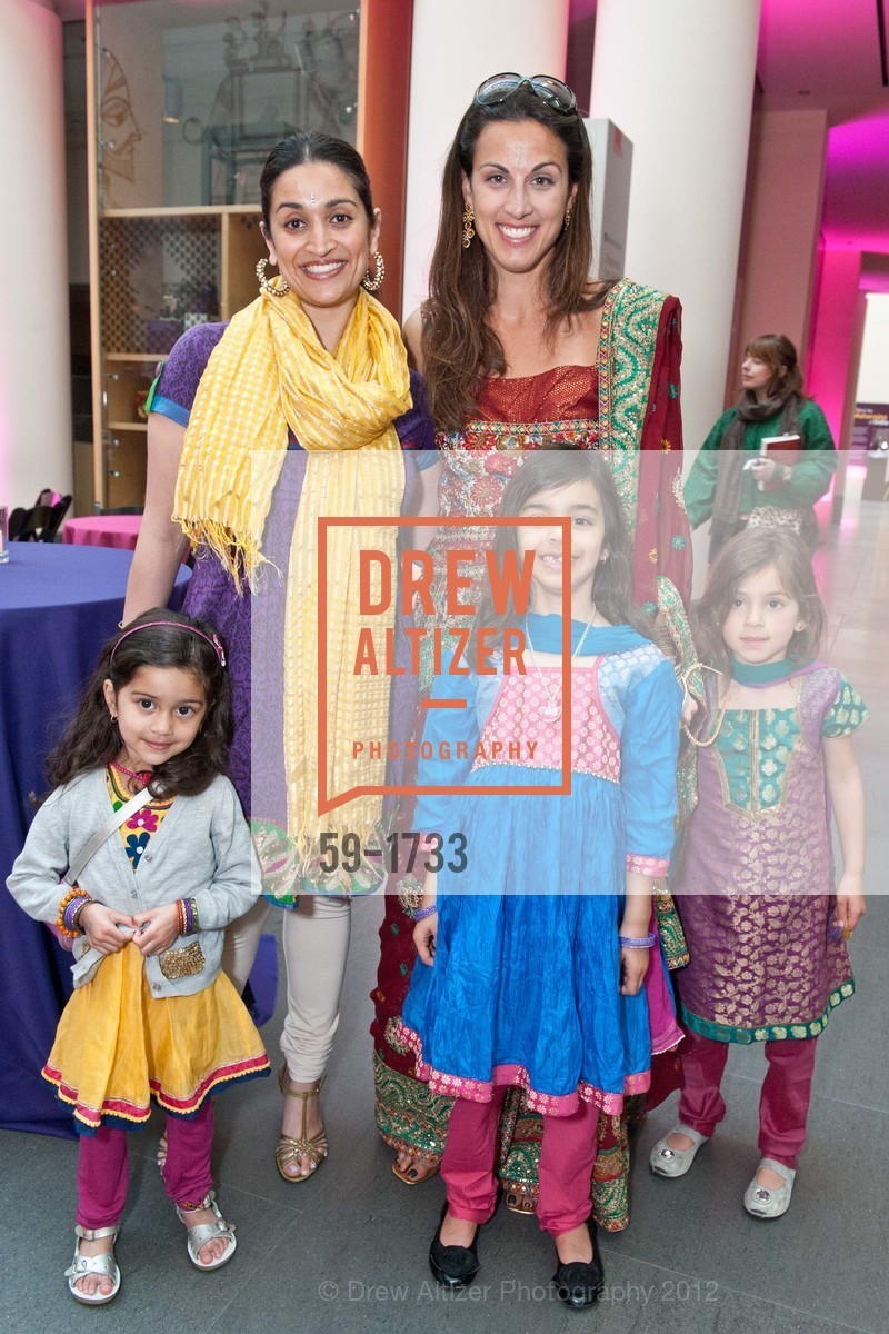 Ila Desai, Priya Desai, Maya Kapoor, Aria Kapoor, Siana Kapoor, ASIAN ART MUSEUM's Once Upon a Time in India, US, March 30th, 2012, Photo #59-1733 Ila Desai, Priya Desai, Maya Kapoor, Aria Kapoor, Siana Kapoor, Photo #59-1733