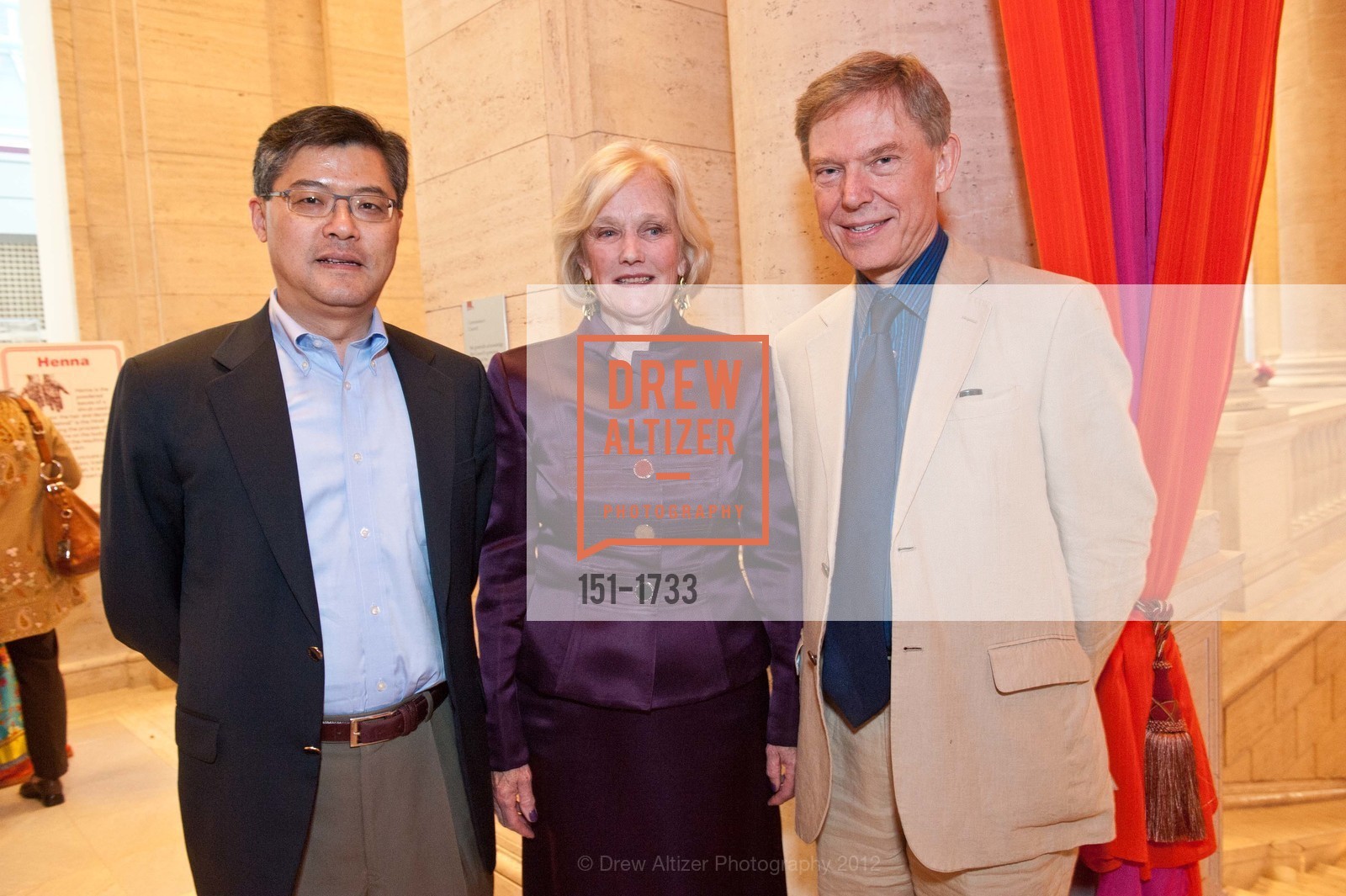 Jay Xu, Ginny Wilbur, Richard Blurton, ASIAN ART MUSEUM's Once Upon a Time in India, US, March 30th, 2012, Photo #151-1733 Jay Xu, Ginny Wilbur, Richard Blurton, Photo #151-1733