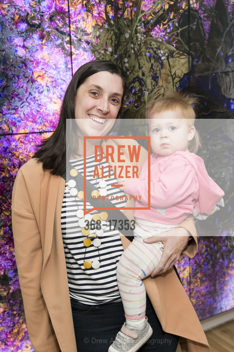Erin Kravitz, Pace Gallery - teamLab 2018, Pace Galler. 229 Hamilton Ave, Photo #368-17353 Erin Kravitz, Photo #368-17353