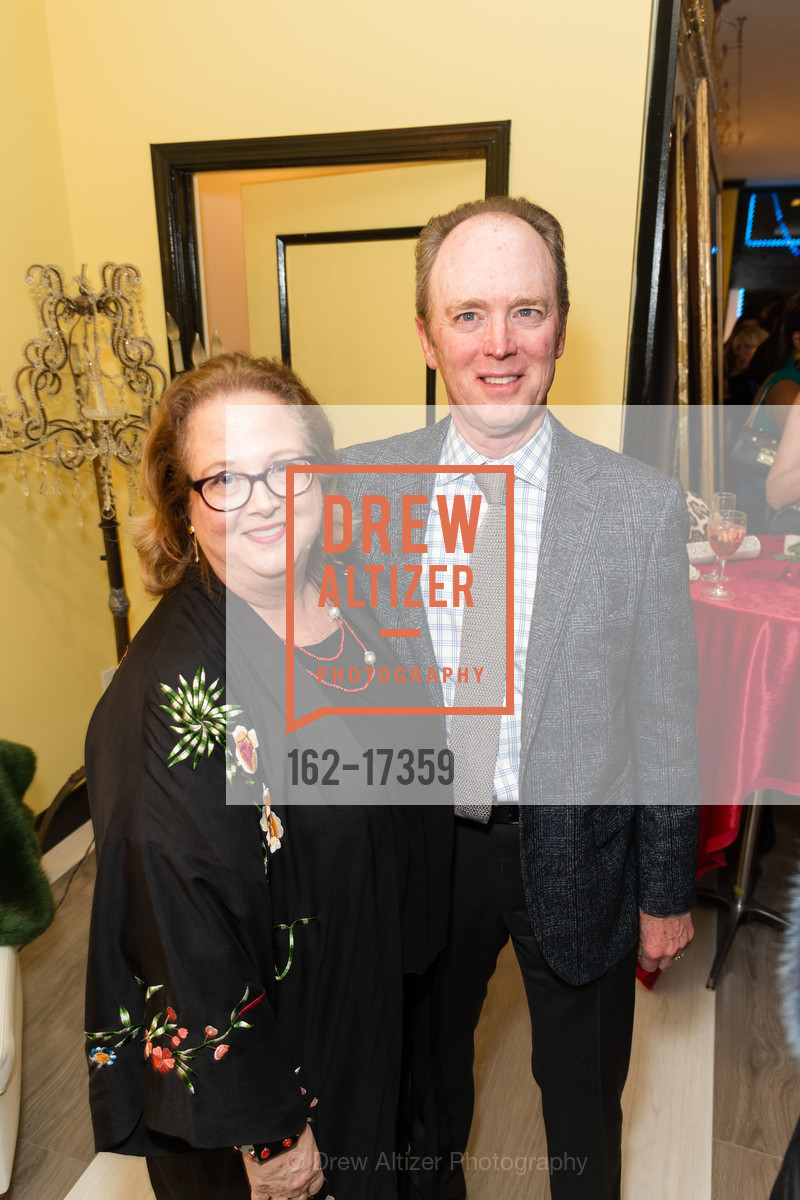 Lisa Stern Hazlewood, Terry Hazlewood, Azadeh Celebrates 2019 SF Ballet Gala Chair & Opening Committee, Azadeh Couture. 749 Bridgeway, Photo #162-17359 Lisa Stern Hazlewood, Terry Hazlewood, Photo #162-17359