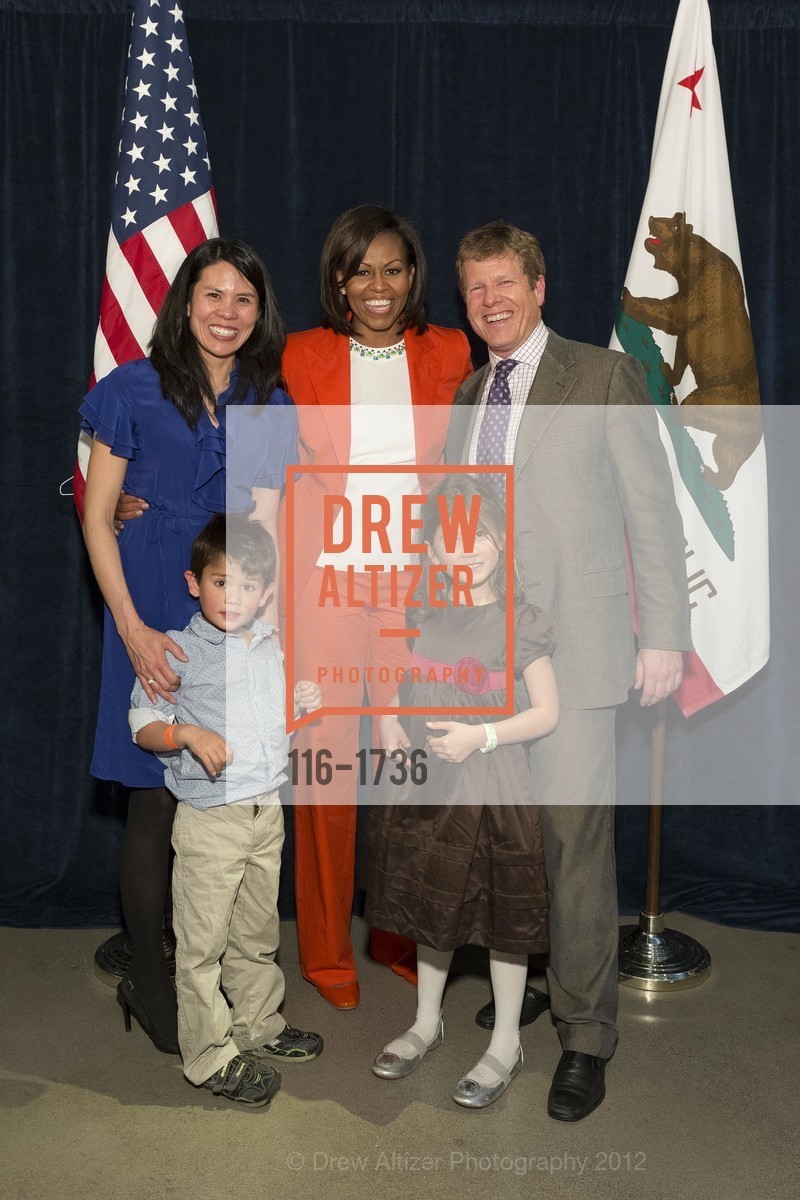 MICHELLE OBAMA - In the Planetarium of the ACADEMY OF SCIENCES, US, March 30th, 2012, Photo #116-1736 Photo #116-1736