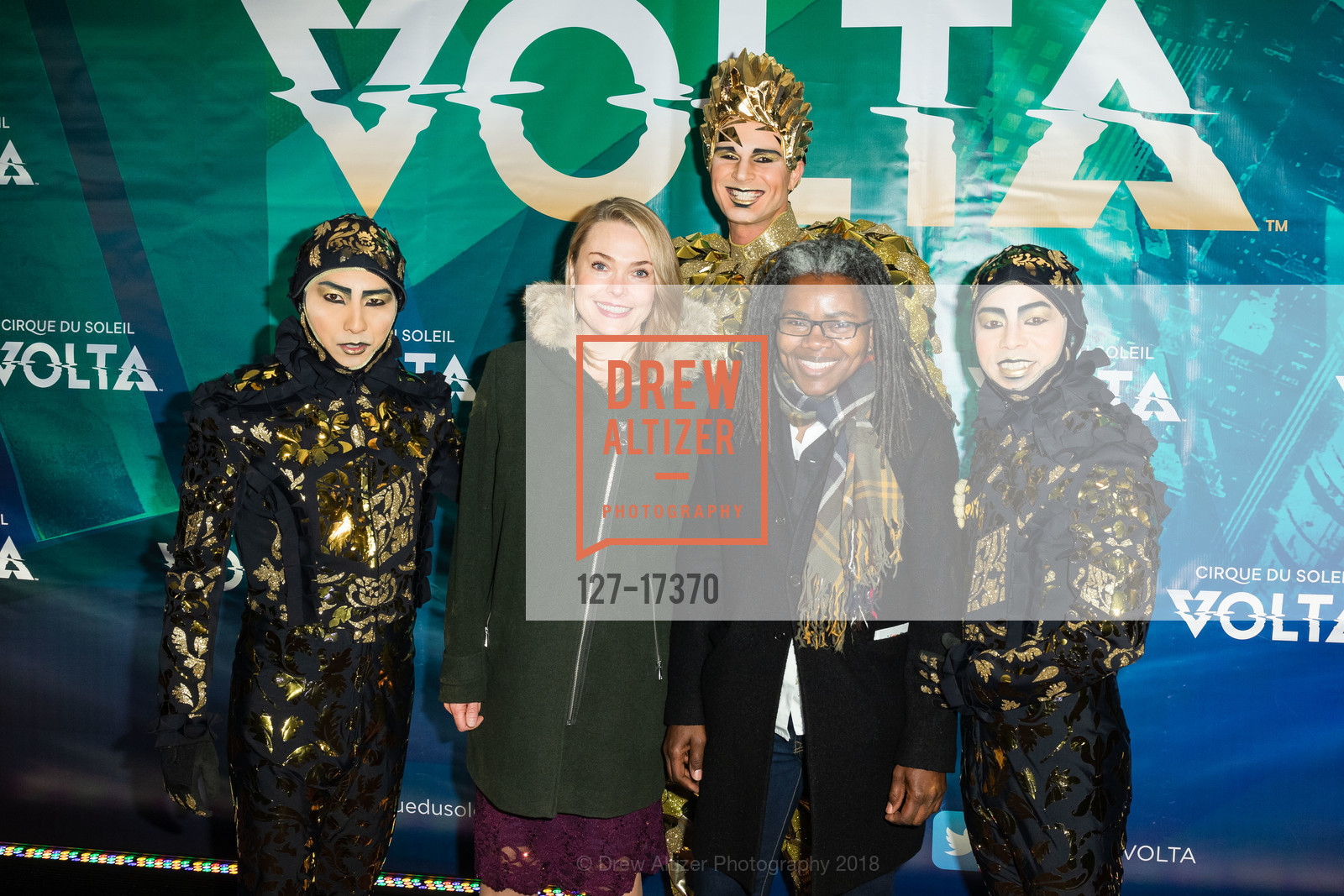 Anya Gurholt, Tracy Chapman, VOLTA by Cirque du Soleil San Francisco Premiere, Under the Big Top. AT&T Park, November 15th, 2018, Photo #127-17370 Anya Gurholt, Tracy Chapman, Photo #127-17370