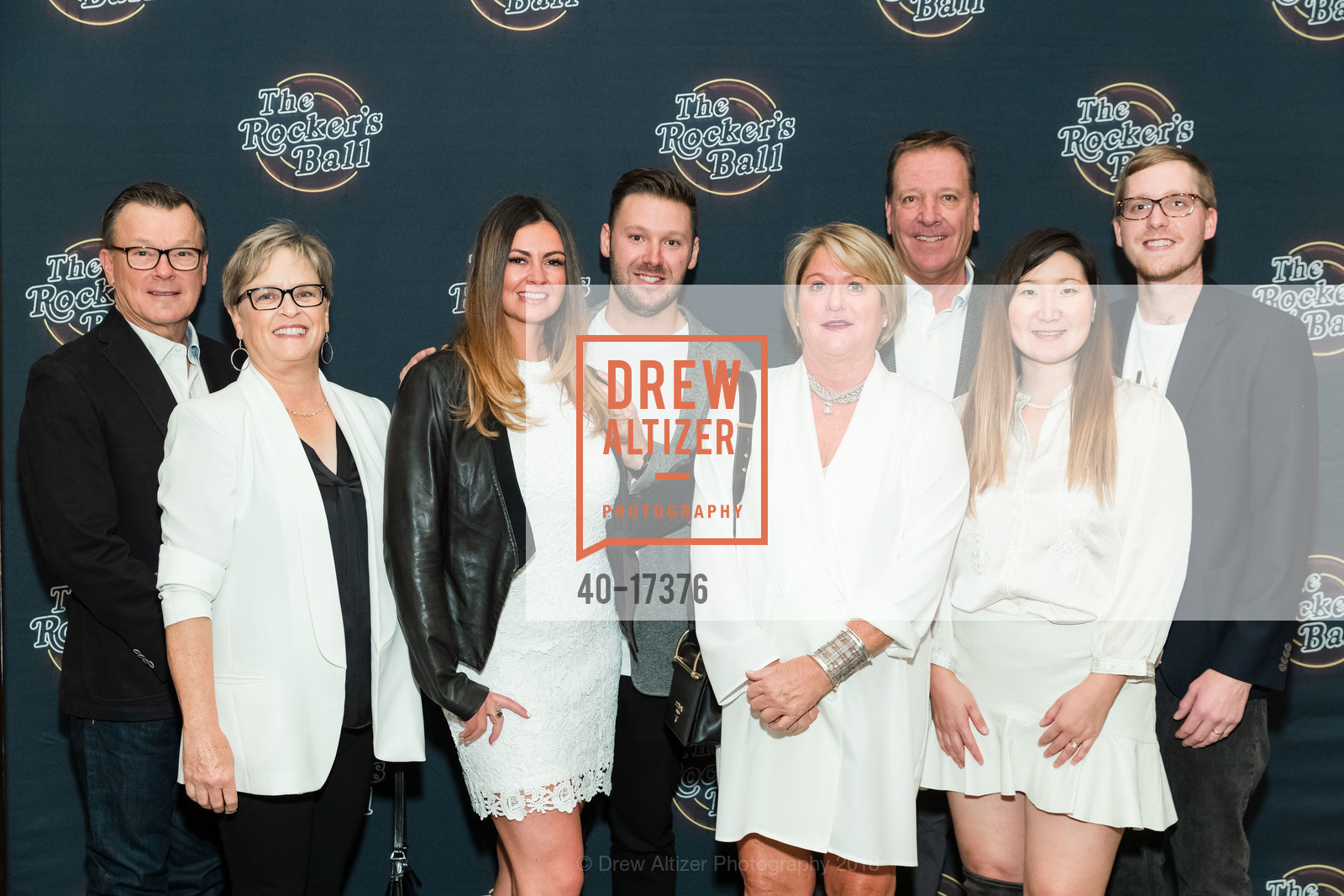Mike Campi, Colleen Campi, Alysha Carnell, Jeff Lopez, John Campi, Melinda Campi, Tsa Tsa Campi, Cole Campi, Photo #40-17376