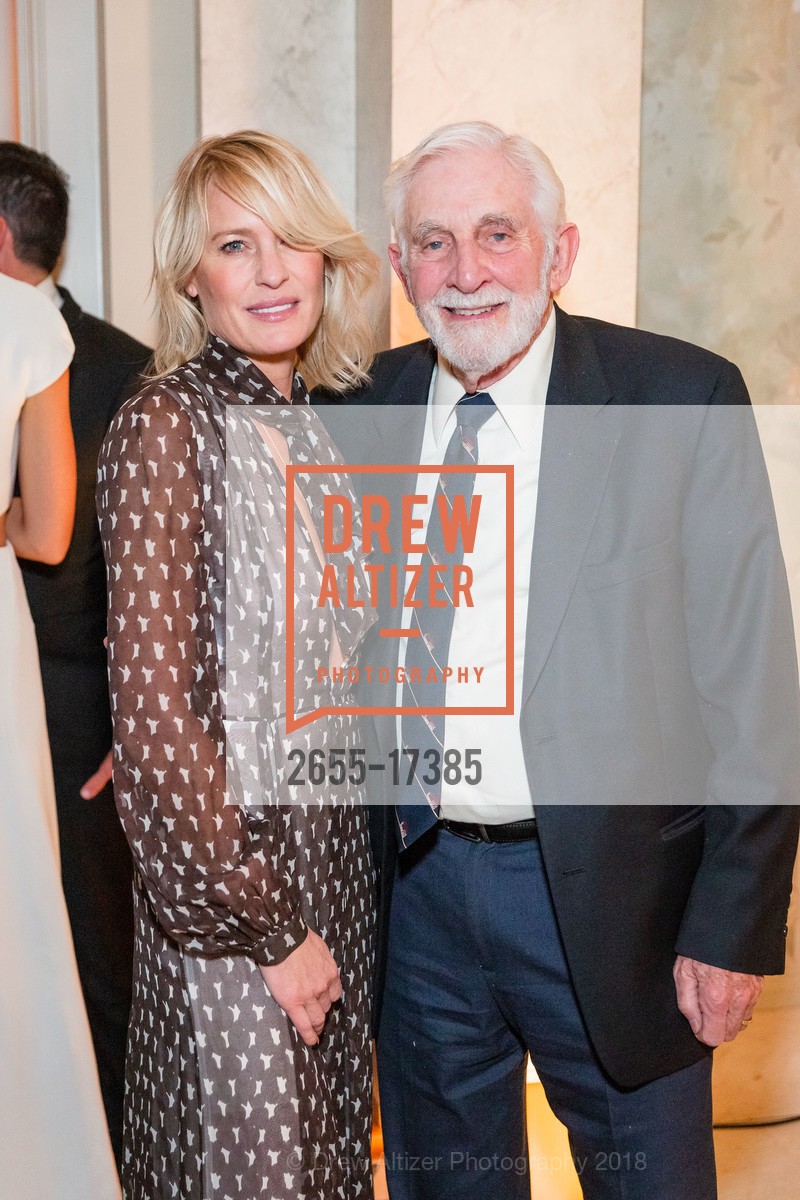 Robin Wright, Mervyn Silverman, amfAR Celebrity Poker Night, Private Residence, November 17th, 2018, Photo #2655-17385 Robin Wright, Mervyn Silverman, Photo #2655-17385