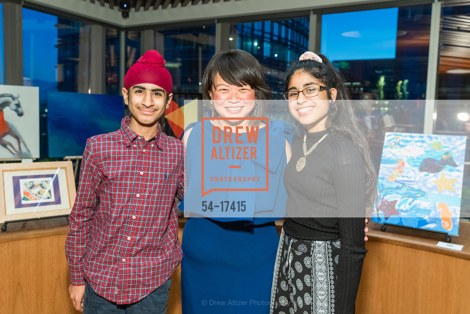 Ronak Monga, Suzanne Yau, Sufi Kaur, Kids & Art Foundation's 10th Anniversary Celebrating Art and Life, Salesforce Tower, 30th Floor. 415 Mission Street, December 1st, 2018, Photo #54-17415 Ronak Monga, Suzanne Yau, Sufi Kaur, Photo #54-17415