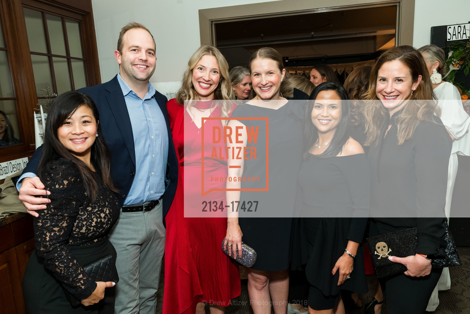 Maxine Sealana, Robin Brinckerhoff, Lindsay Ramsay, Caroline Brinckerhoff, Tara Gilbertson, Sophie Hayward, Children of Shelters Jingle & Mingle 2018, Fort Mason, General's Residence, November 29th, 2018, Photo #2134-17427 Maxine Sealana, Robin Brinckerhoff, Lindsay Ramsay, Caroline Brinckerhoff, Tara Gilbertson, Sophie Hayward, Photo #2134-17427