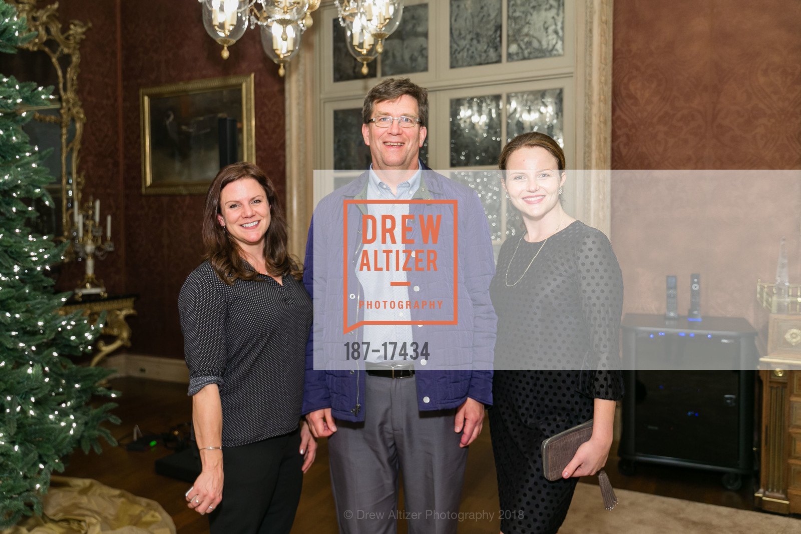 Brenda Bradley, Tom, Hannah Woods, Gordon and Ann Getty host Leakey Foundation Holiday Gathering, Private Residence. 52 CHENERY ST, November 30th, 2018, Photo #187-17434 Brenda Bradley, Tom, Hannah Woods, Photo #187-17434