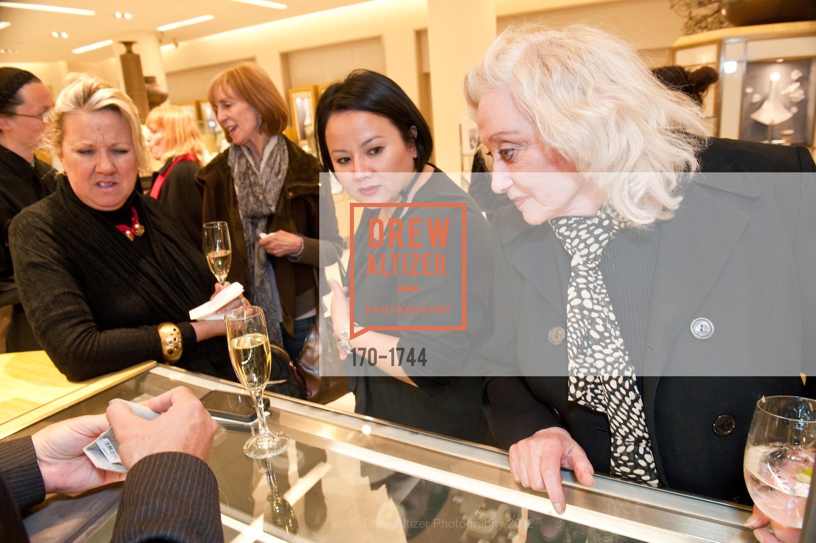 Michelle Hanson, Jamie Wong, Estee Coldwell, Jewelry Auction at SAKS, US, April 5th, 2012, Photo #170-1744 Michelle Hanson, Jamie Wong, Estee Coldwell, Photo #170-1744