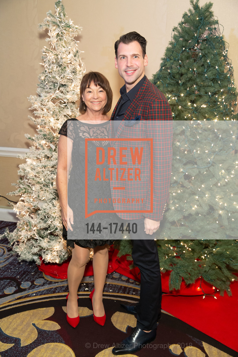 Karen Richardson, Caleb Bennett-Waugh, Toys for Tots SF 2018, Fairmont Hotel, December 2nd, 2018, Photo #144-17440 Karen Richardson, Caleb Bennett-Waugh, Photo #144-17440