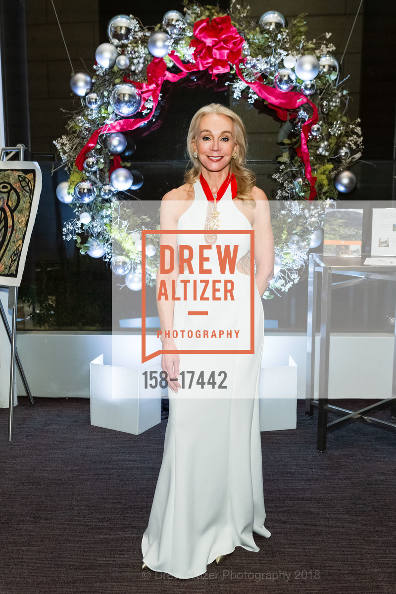 Giselle Anna Parry, Sovereign Order White Cross Ball 2018, St. Regis. 155 3rd Street, December 1st, 2018, Photo #158-17442 Giselle Anna Parry, Photo #158-17442