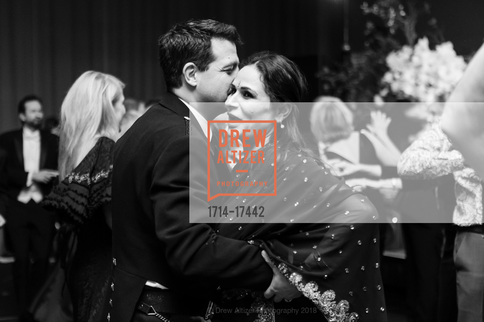 Graham Baird, Sonu Sharma, Sovereign Order White Cross Ball 2018, St. Regis. 155 3rd Street, December 1st, 2018, Photo #1714-17442 Graham Baird, Sonu Sharma, Photo #1714-17442