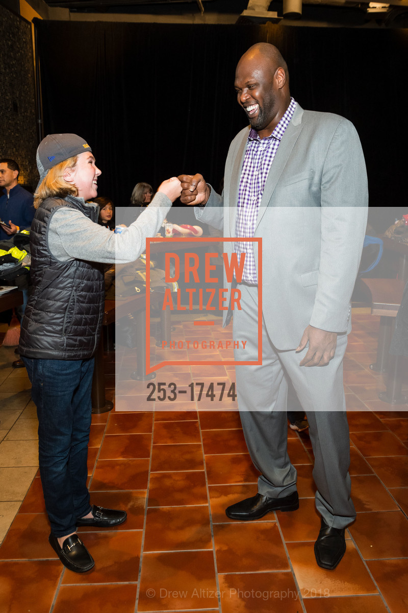 Aidan Skytt, Adonal Foyle, Holiday Heroes 2018, AT&T Park, December 4th, 2018, Photo #253-17474 Aidan Skytt, Adonal Foyle, Photo #253-17474