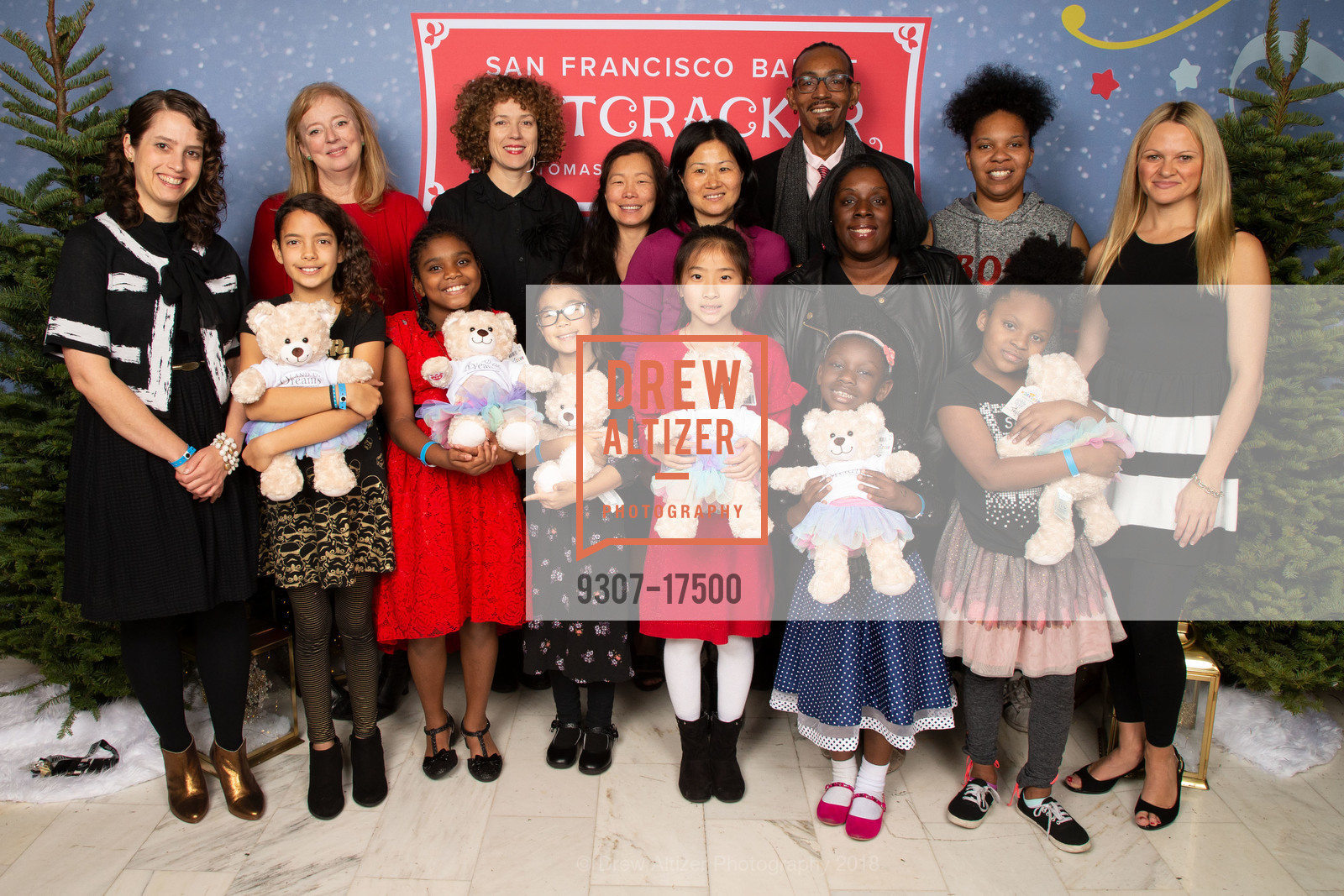 Phoenicia Pettyjohn, Terena Carter, Kyla Kelly, Ramika Perkins, SF Ballet Nutcracker Luncheon 2018, SF City Hall and War Memorial Opera House. 1 Dr Carlton B Goodlett Pl, December 15th, 2018, Photo #9307-17500 Phoenicia Pettyjohn, Terena Carter, Kyla Kelly, Ramika Perkins, Photo #9307-17500