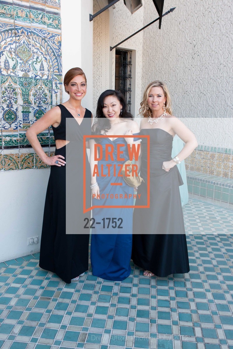 Whitney Hudak, Mina Seong, Michelle Curtis Harris, JUNIOR LEAGUE OF SAN FRANCISCO'S 86th Annual Fashion Show Dinner, US, April 13th, 2012, Photo #22-1752 Whitney Hudak, Mina Seong, Michelle Curtis Harris, Photo #22-1752