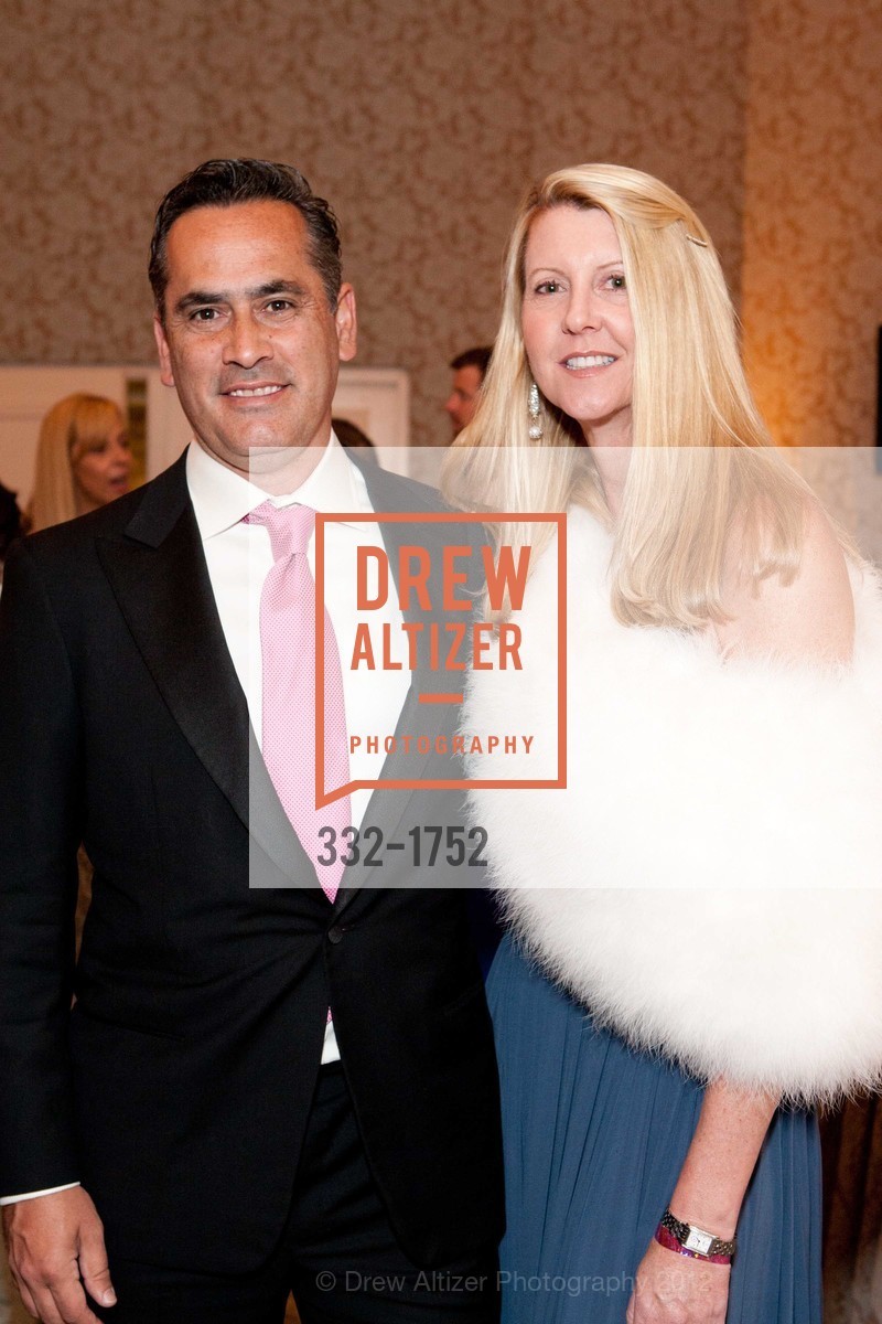 Ramiro Marini, Barb Brawner, Photo #332-1752