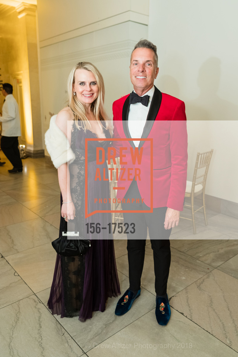 Jane Mudge, Roman Gronkowski, An Elegant Evening in the Court of Honor, Legion of Honor. 100 34th Ave, December 11th, 2018, Photo #156-17523 Jane Mudge, Roman Gronkowski, Photo #156-17523