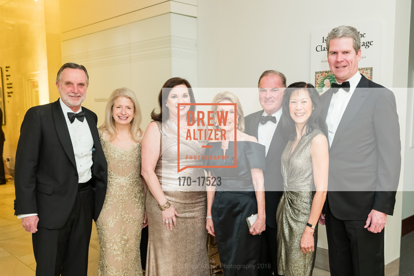Kim Swig, Lorna Meyer Calas, Dennis Calas, Debbie Jorgensen, Blake Jorgensen, An Elegant Evening in the Court of Honor, Legion of Honor. 100 34th Ave, December 11th, 2018, Photo #170-17523 Kim Swig, Lorna Meyer Calas, Dennis Calas, Debbie Jorgensen, Blake Jorgensen, Photo #170-17523