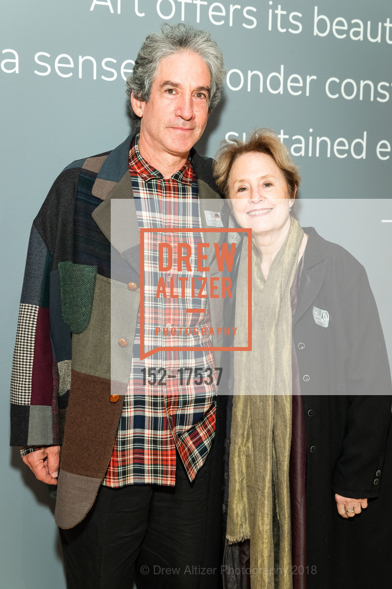Jerry Sohn, Alice Waters, Vija Celmins: To Fix the Image in Memory Directors Circle/Curators Circle Preview, SFMOMA, December 13th, 2018, Photo #152-17537 Jerry Sohn, Alice Waters, Photo #152-17537