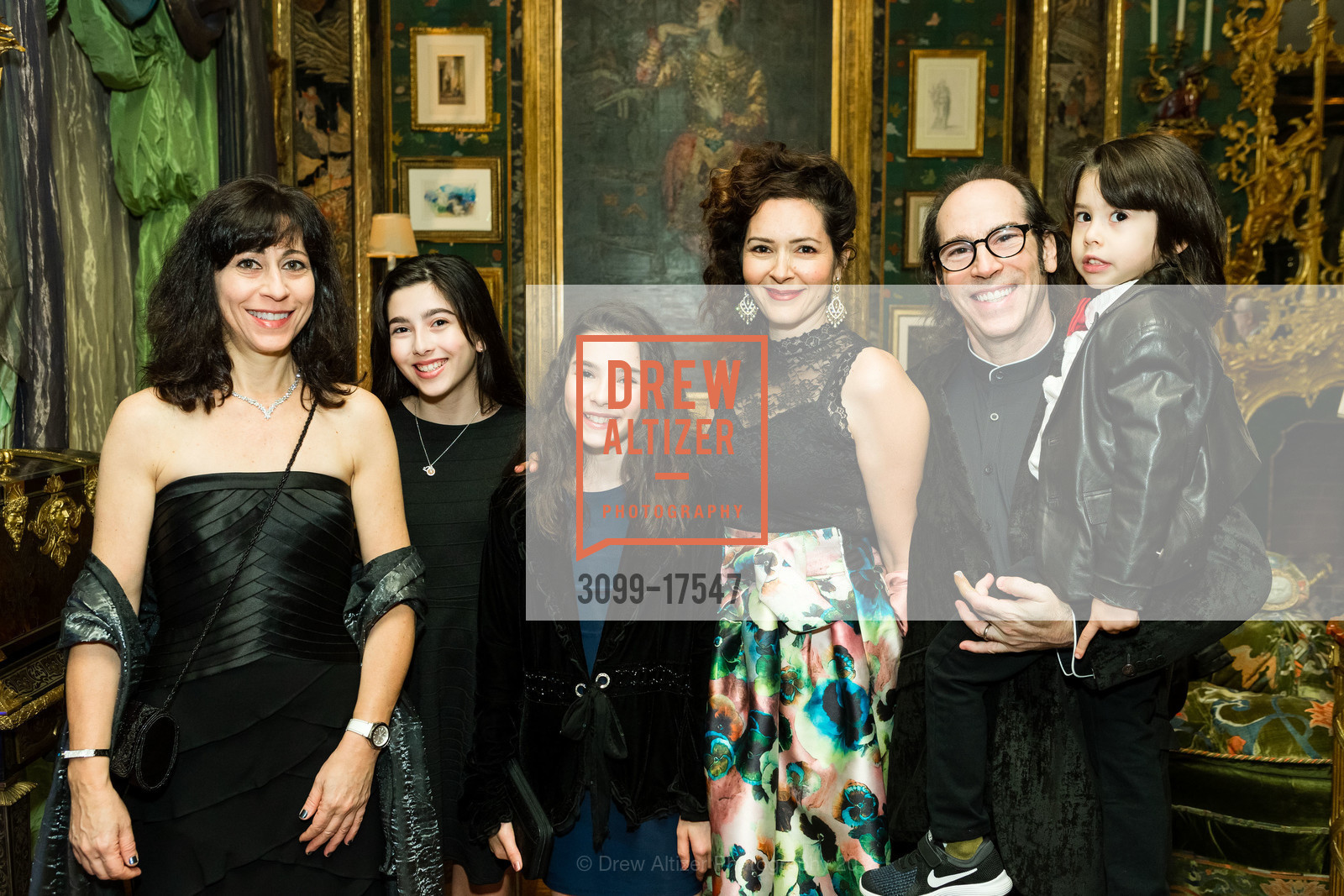 Ana Guigui, Esther Guigui, Rebecca Guigui, Dahlia Guigui, Martin Guigui, Noah Guigui, Gordon Peter Getty's 85th Birthday Celebration, Private Residence, December 15th, 2018, Photo #3099-17547 Ana Guigui, Esther Guigui, Rebecca Guigui, Dahlia Guigui, Martin Guigui, Noah Guigui, Photo #3099-17547