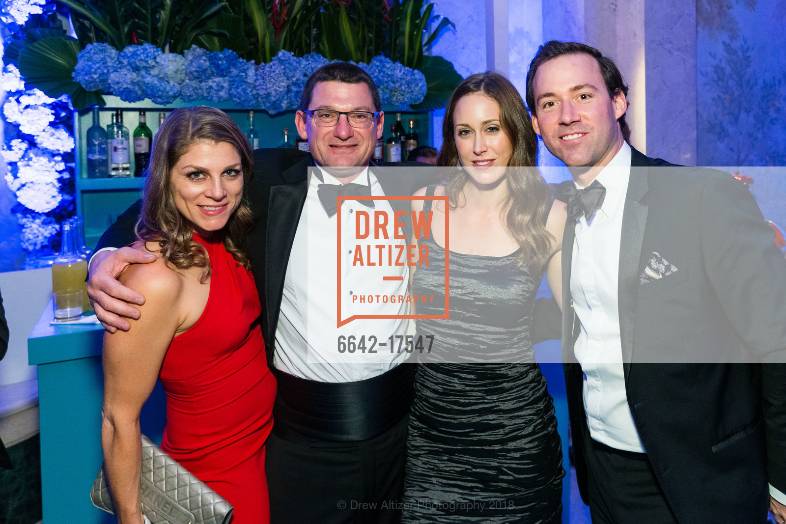 Laurie Hanna Carrade, Maritn Carradie, Jonie Erickson, Evan Erickson, Gordon Peter Getty's 85th Birthday Celebration, Private Residence, December 15th, 2018, Photo #6642-17547 Laurie Hanna Carrade, Maritn Carradie, Jonie Erickson, Evan Erickson, Photo #6642-17547