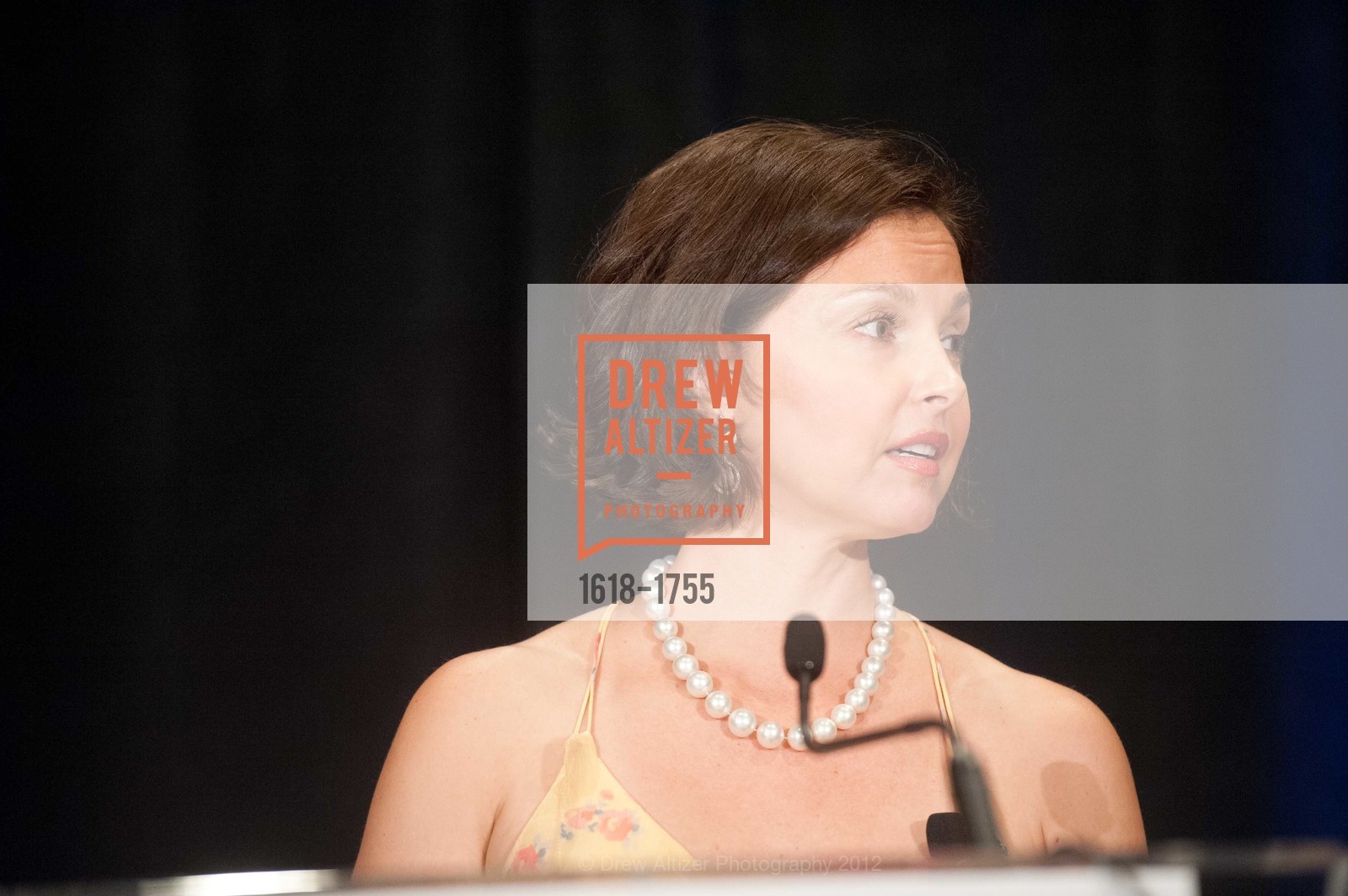 Ashley Judd, Photo #1618-1755