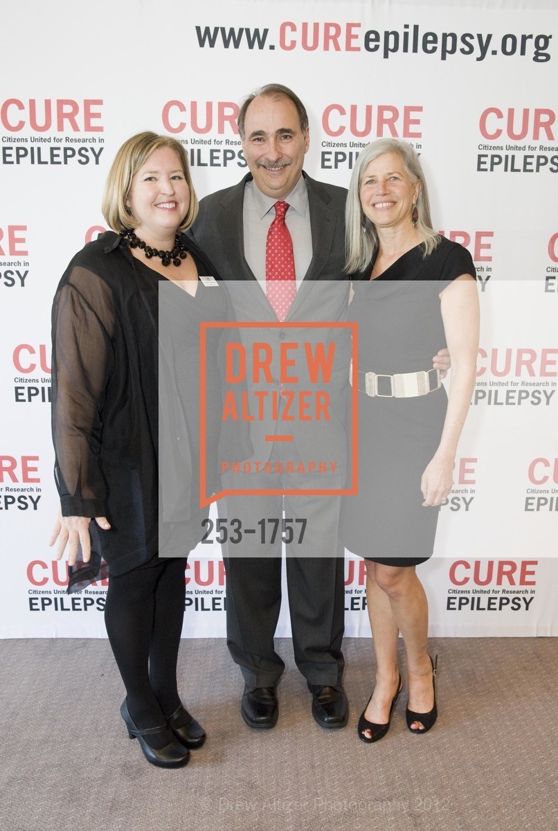 Evelyn Nussenbaum, David Axelrod, Susan Axelrod, 2nd Annual SF Benefit for CURE -- Citizens United for Research in Epilepsy, US, April 17th, 2012, Photo #253-1757 Evelyn Nussenbaum, David Axelrod, Susan Axelrod, Photo #253-1757