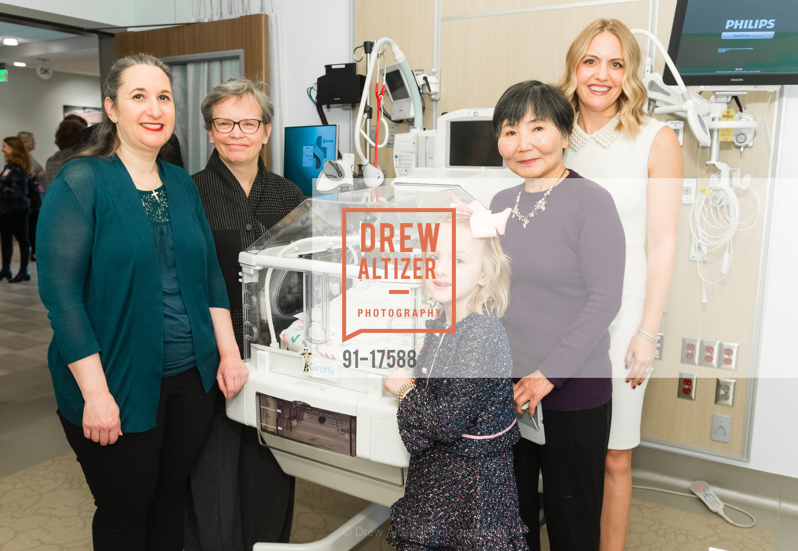 Terri Slagle, Anna Massimillo, Wendy Armstrong, London Armstrong, Uki Choy, Photo #91-17588