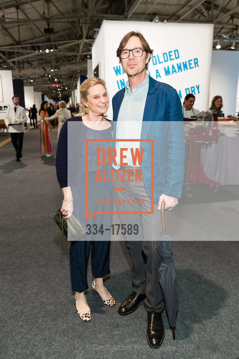 Jessica Galloway, Stephen Galloway, FOG Design + Art Fair 2019, Fort Mason Center, Festival Pavilion, January 16th, 2019, Photo #334-17589 Jessica Galloway, Stephen Galloway, Photo #334-17589