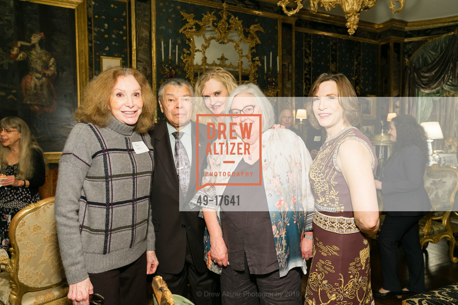 Ann Getty, Conway Jones, Beth Townsend, Leslie Jones, Maria Quiros, Gordon and Ann Getty host Oakland Symphony, Private Residence. 52 CHENERY ST, September 14th, 2020, Photo #49-17641 Ann Getty, Conway Jones, Beth Townsend, Leslie Jones, Maria Quiros, Photo #49-17641