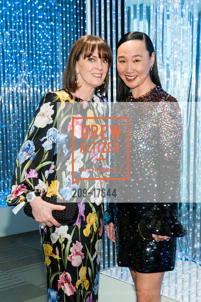 Allison Speer, Carolyn Chang, Photo #209-17644